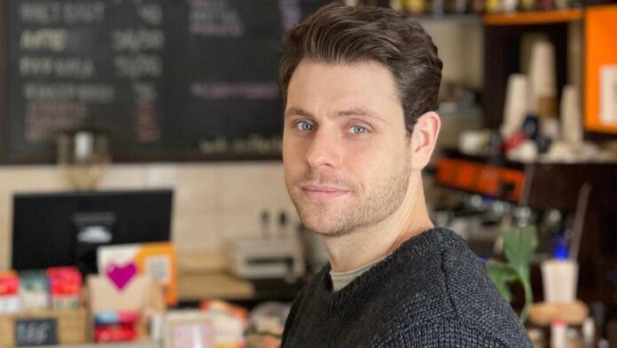 Артур Логай зворушливо звернувся до сина Артур Логай зворушливо звернувся до сина