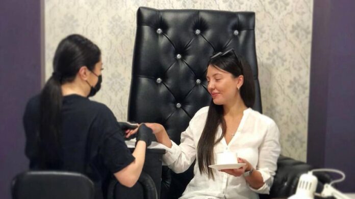 Українки критикують сервіс краси в Європі