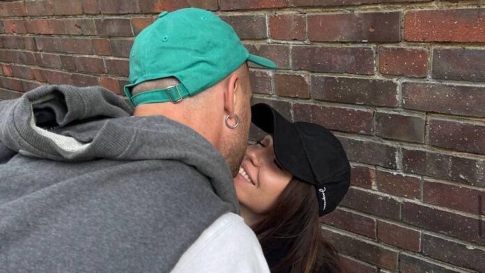 Надя Дорофєєва похизувалась чудовими відносинами з Кацуріним