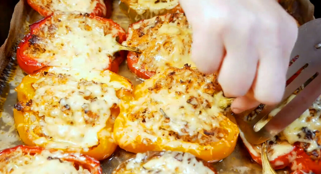 Забудьте про м’ясо та рис: два нові інгредієнти, і фаршировані перці стануть кулінарним шедевром 