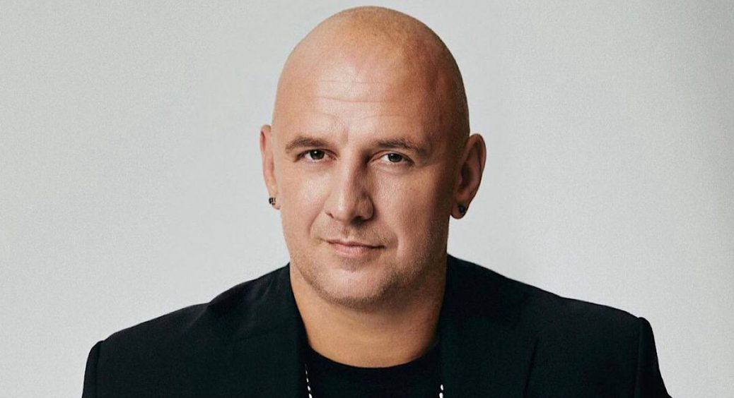 Потап урочисто звернувся до народу і розповів, чим пожертвував для України: “Українки, українці, це Олексій” 