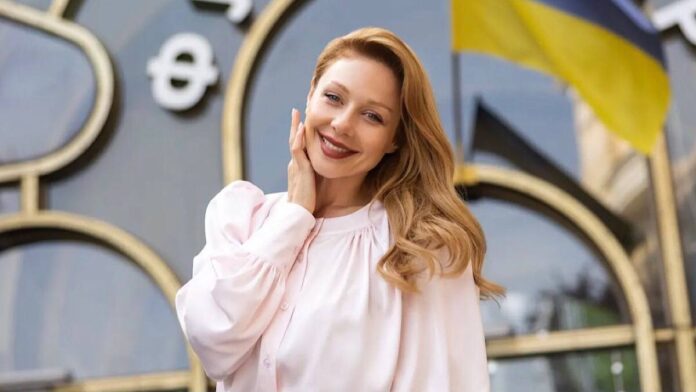 Тіна Кароль зустрілась з 9-річним Єгором з Маріуполя