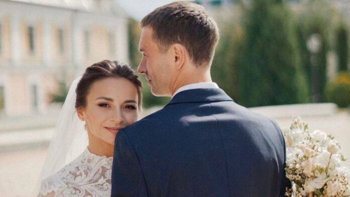 Ілона Гвоздьова повінчалась з чоловіком