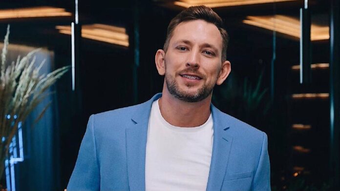 Андрій Хветекевич розповів про реакцію друзів на камінг-аут Андрій Хветекевич розповів про реакцію друзів на камінг-аут