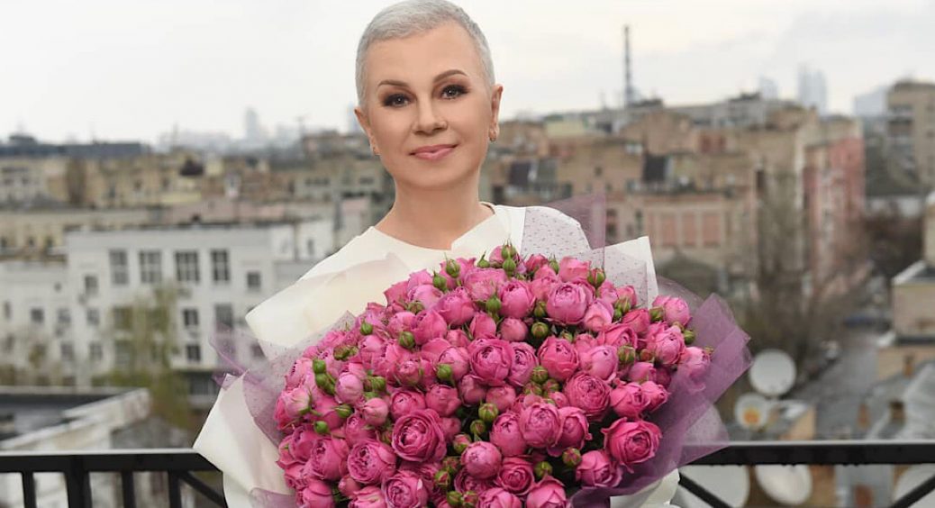 Алла Мазур у свій день народження розповіла про боротьбу з раком та прогнози лікарів: “Волосся повернеться” 