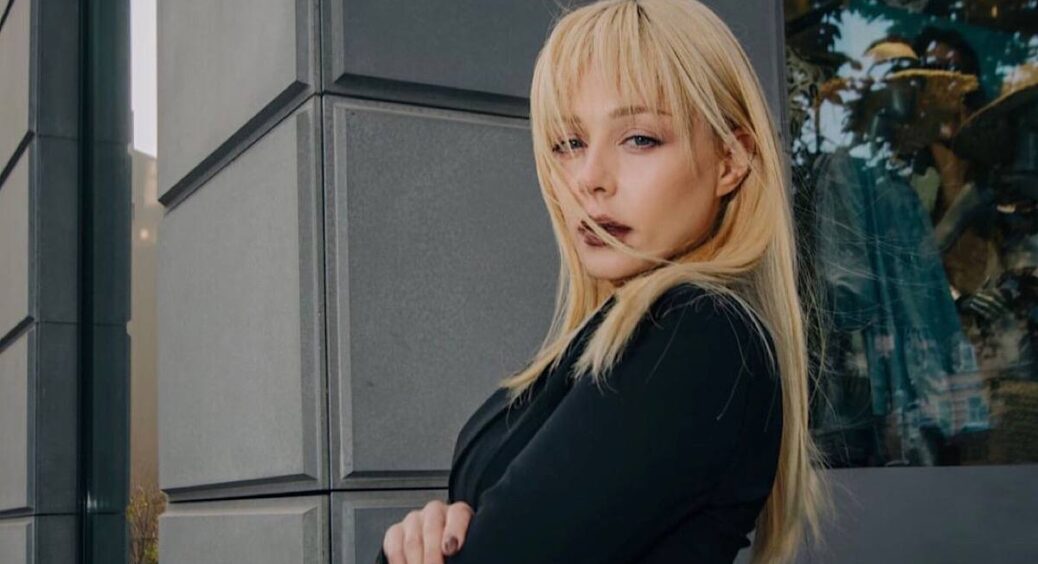 Тіна Кароль вразила зізнанням про своє дитинство, яке заважає їй бути щасливою: “Деспотичне виховання” 