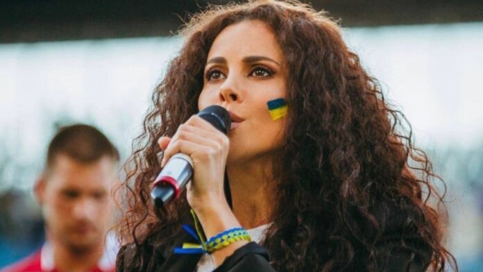 Не надовго Каменських до України повернулась