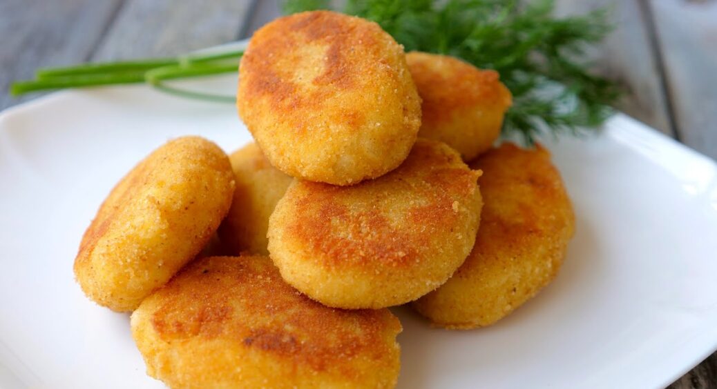 Котлети більше не готую. Беру картоплю та звичайний фарш, і готую швидку, але дуже смачну вечерю 