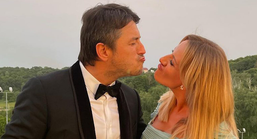 Скільки років разом Притула та Нікітюк:  стосунки колег дійшли від зізнань у коханні до весільної сукні 