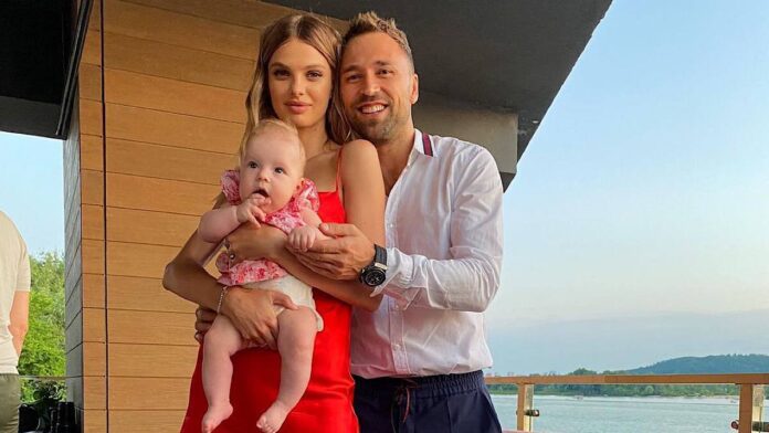 Макс Михайлюк вперше показав, як підросла його донька