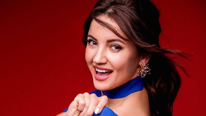 Оля Цибульська пофарбувала синові волосся щоб ненагадував Дзідзьля Цибульська