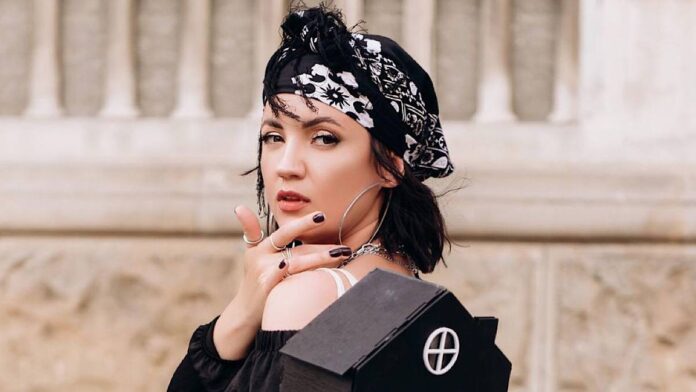 Оля Цибульська розповіла, що часто їсть вночі