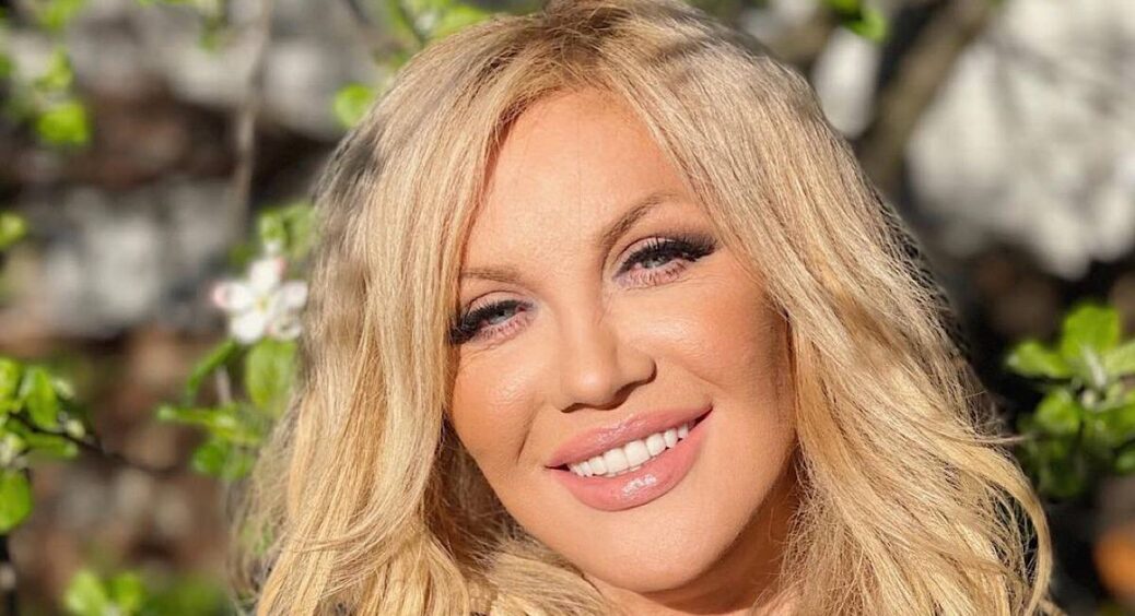 Син Таїсії Повалій Денис вперше показав, як підріс єдиний зірковий онук: оченята точно бабусині (ФОТО) 