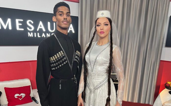 Оля Полякова станцювала весільний танець