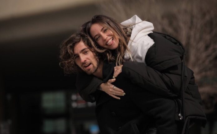 Надя Дорофєєва показала будинок, в якому жила з Володимиром Дантесом