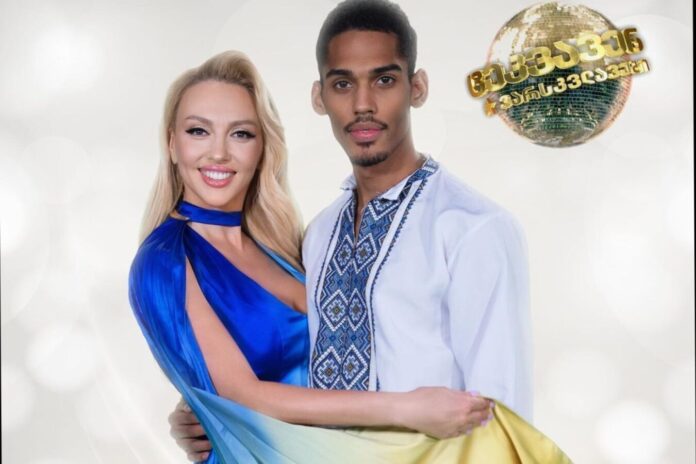 Оля Полякова змінила колір волосся на темний та показала результат