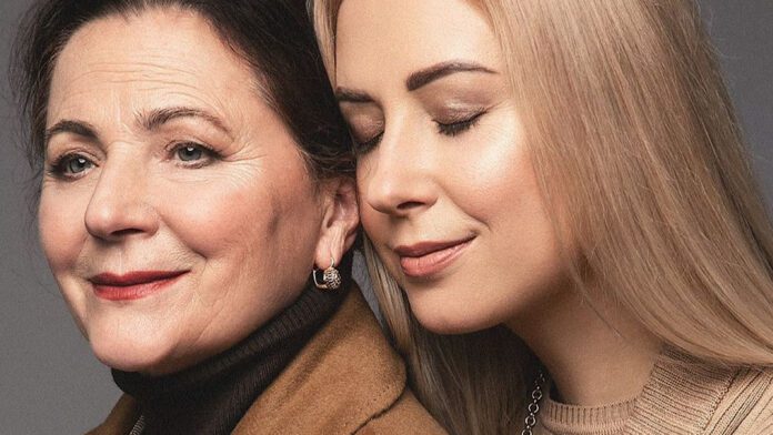 Тоня Матвієнко показала, як відсвяткувала Великдень з сім'єю Тоня Матвієнко показала, як відсвяткувала Великдень з сім'єю