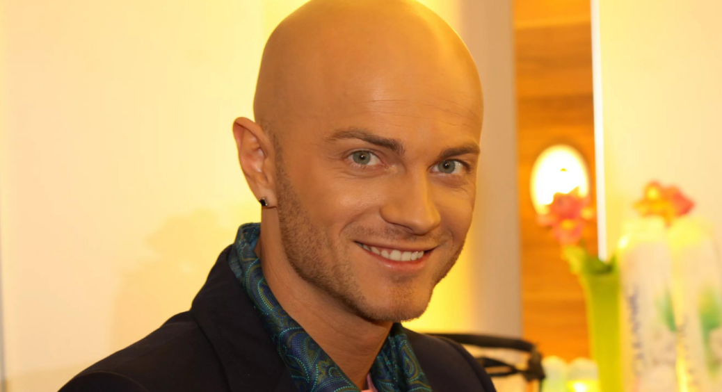 В оточенні Влада Ями розповіли, як зірка живе після втечі з України до Сполучених Штатів: “Просто злякався” 