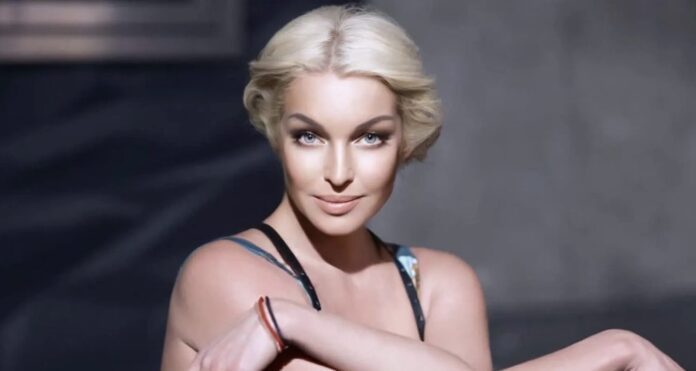 Як виглядає мачуха дочки Анастасії Волочкової Як виглядає мачуха дочки Анастасії Волочкової