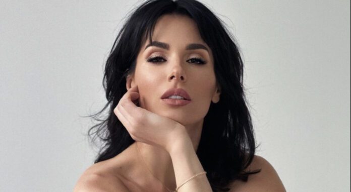 Маша Єфросініна розповіла, як її чоловік кинув її на початку їхнього роману Маша Єфросініна розповіла, як її чоловік кинув її на початку їхнього роману