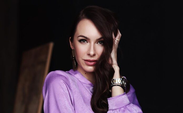 Горняк обіцяє показати на всю Україну, що їй писала теперішня дружина Володимира Остапчука