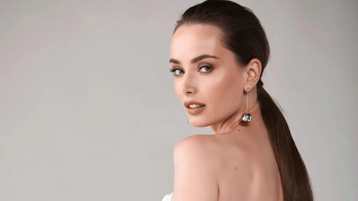 Ксенія Мішина показала свого коуча Ксенія Мішина показала свого коуча