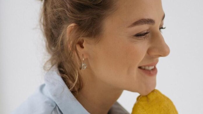 Якими татуюваннями прикрасила себе суддя шоу Якими татуюваннями прикрасила себе суддя шоу