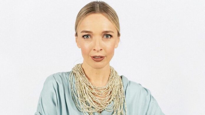 Василіса Фролова розповіла про своє життя після еміграції з України