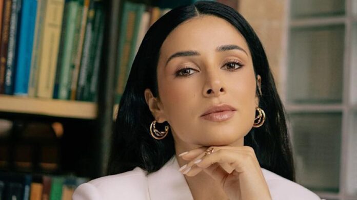 Злата Огнєвіч відрізала своє розкішне волосся Злата Огнєвіч відрізала своє розкішне волосся