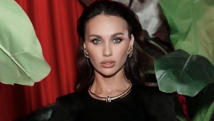 Екс-учасниця Холостяк-12 Вікторія Варлей вийшла заміж