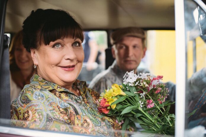 Валюха зі Сватів вразила спогадами про дружбу з Володимиром Зеленським