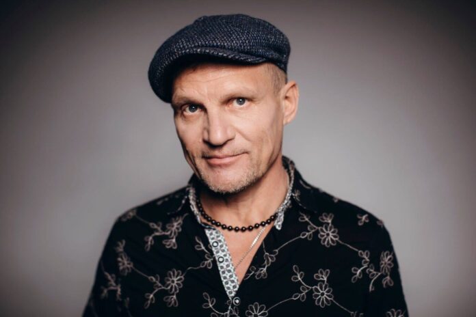 Олег Скрипка назвав суму, яку сплачує за комунальні послуги