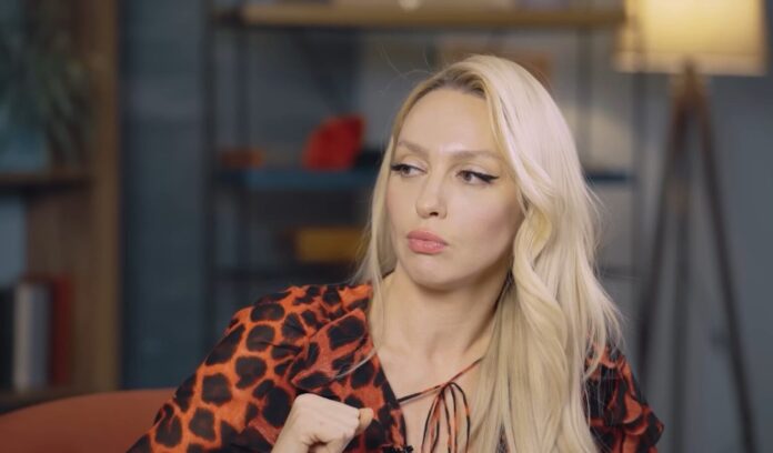 Оля Полякова відповіла на питання, чи буде ще народжувати