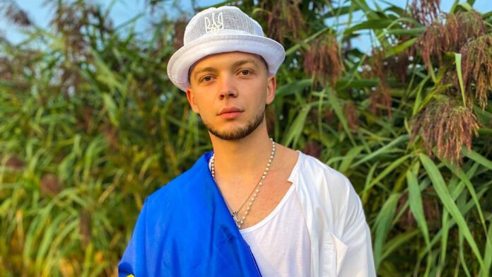 Сергій Лазановський колядує в Італії