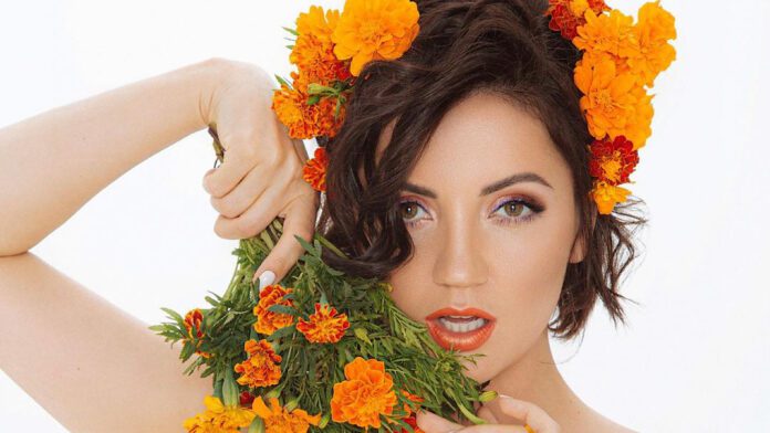 Оля Цибульська показала, як виглядає після ліфтингу