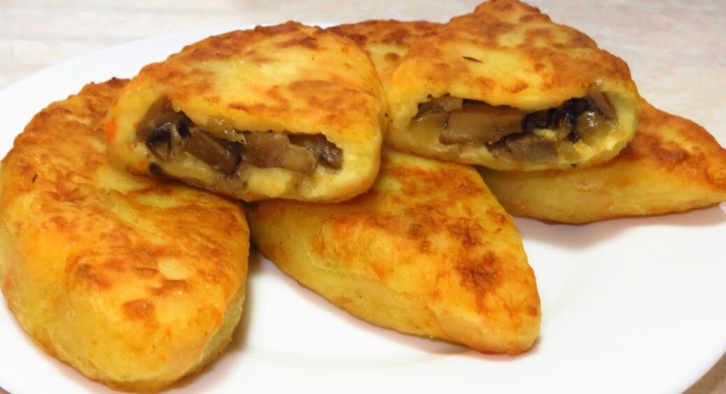 Неймовірно смачні і хрусткі картопляні зрази за лічені хвилини: простий та бюджетний рецепт 