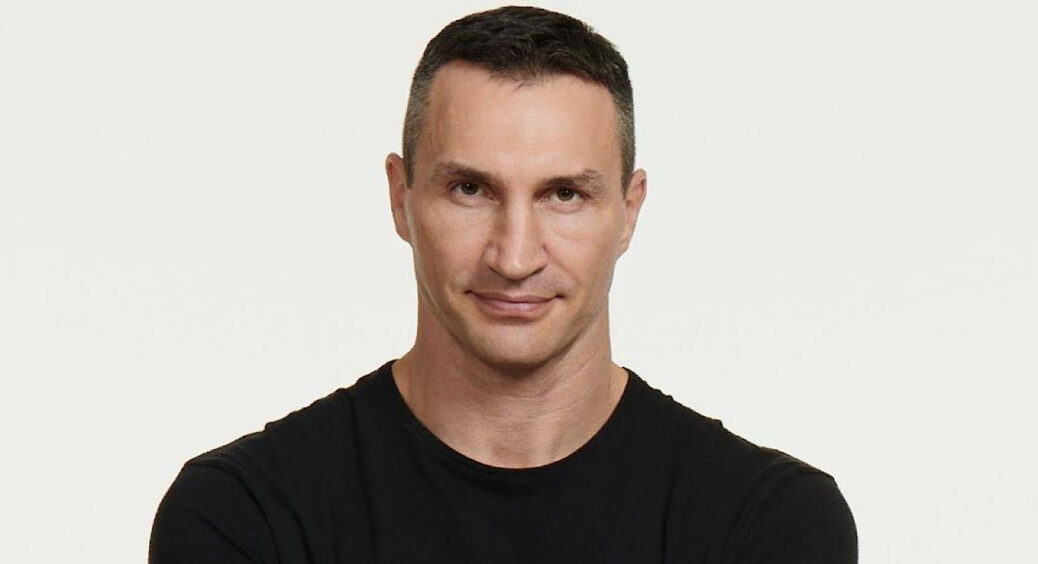 Як виглядає єдина дочка Володимира Кличка, яку полишила мама-американка: боксер – тато маленького янголятка 