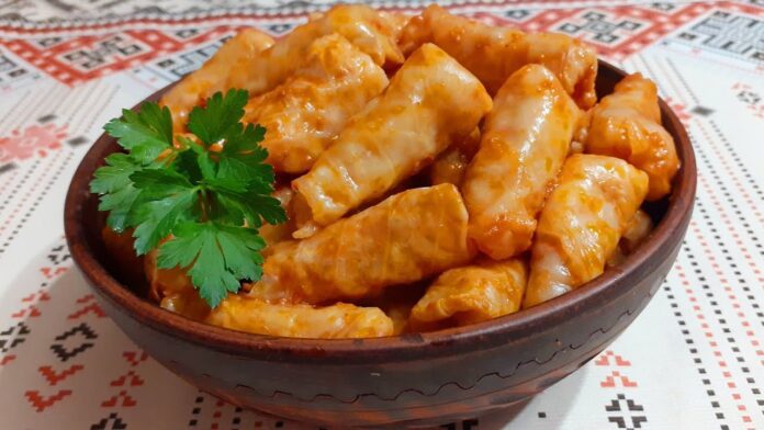 Незрівнянні українські голубці з пекінської капусти та м'ясною начинкою