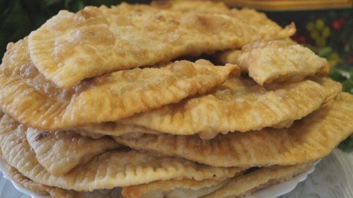 Як приготувати чебуреки по-новому?