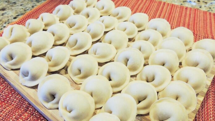 Рецепт дуже смачного тіста до пельменів