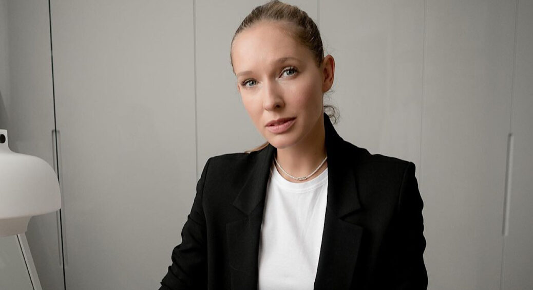 Катерина Осадча розсекретила справжню причину свого розлучення: “Пішов чоловік, мені стало легше” 
