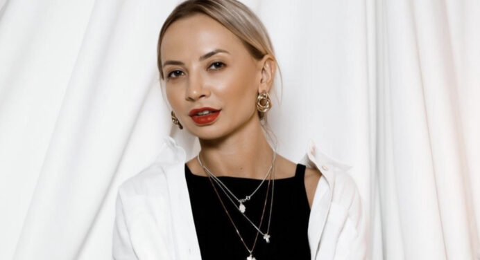 Зірка “Ліги сміху” Ірина Сопонару відугяла гучне весілля і показала свою білу сукню в українському стилі 
