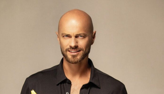 Влад Яма показав, як виглядають його апартаменти в Україні та в Америці