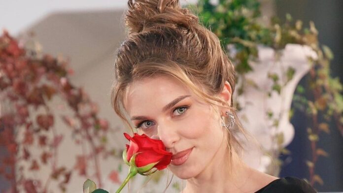 За чий рахунок живе Саша Мудра?