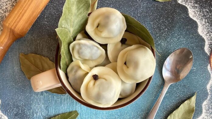  Як готувати солодкенькі пельмені із пластичного шоколаду?