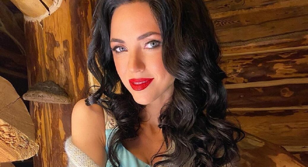 Ніяка вона не Вікторія Сміюха: яке справжнє ім’я при народженні має екс-солістка гурту “НеАнгели”? 