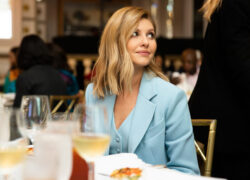 Олені Зеленській сьогодні 45! 