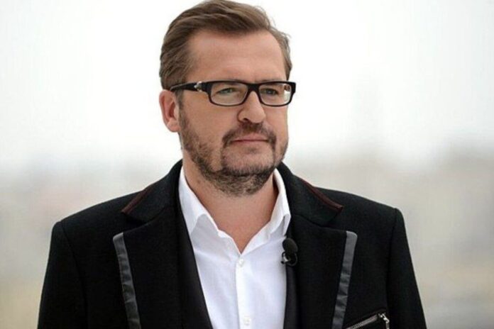 Олександр Пономарьов показав, як виглядає його син Сашко
