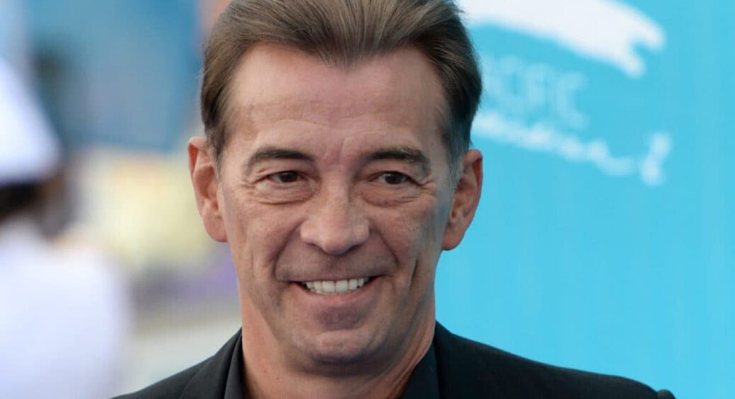 Цього ви точно не бачили: як виглядають кіношний та реальний сини Мітяя з легендарного серіалу “Свати” 