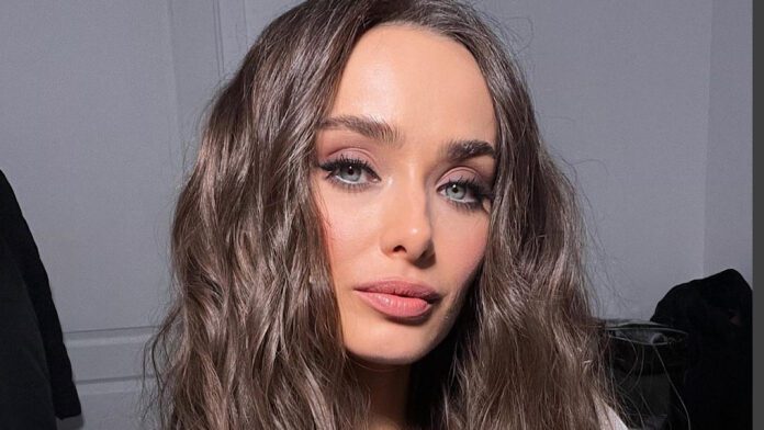 Ксенія Мішина показала свого масажиста 